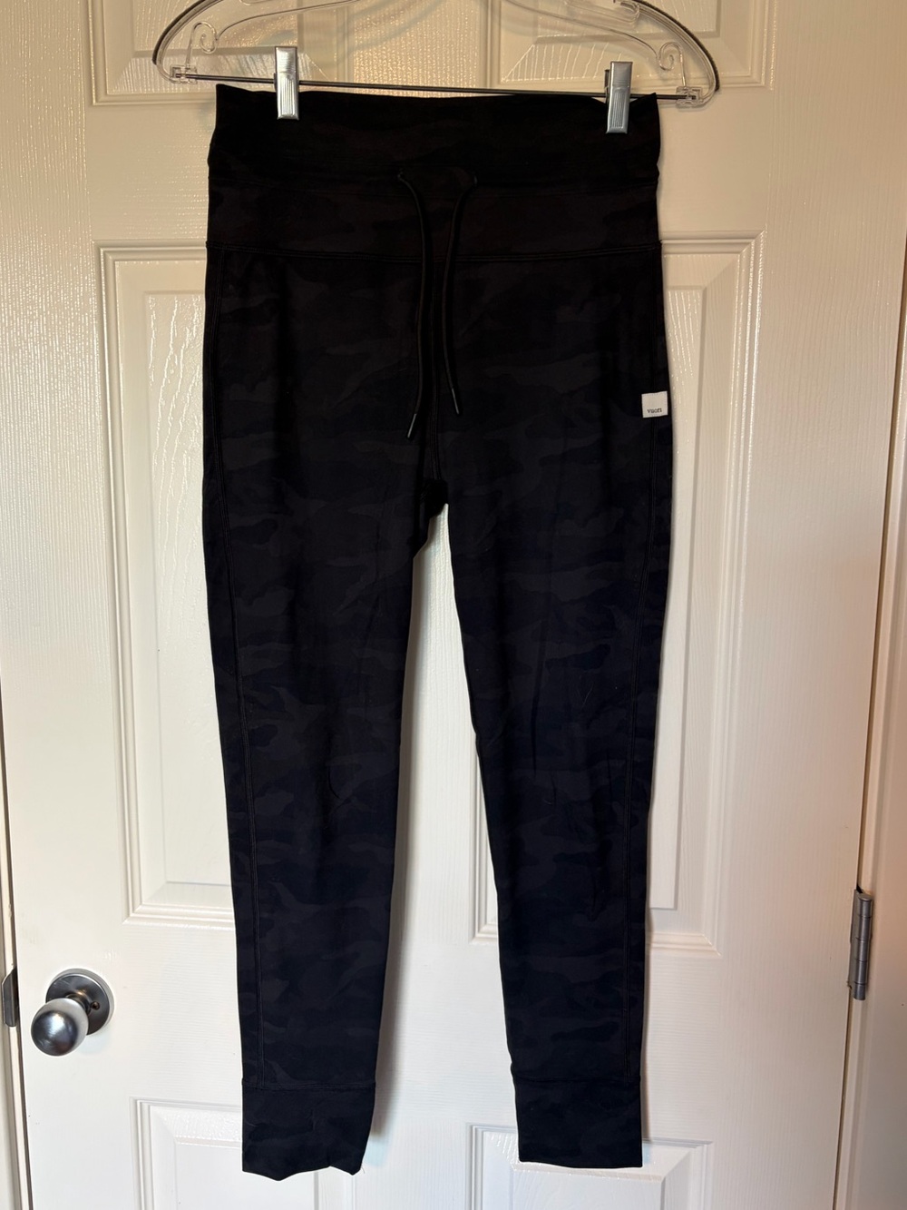 Vuori daily form legging - size M